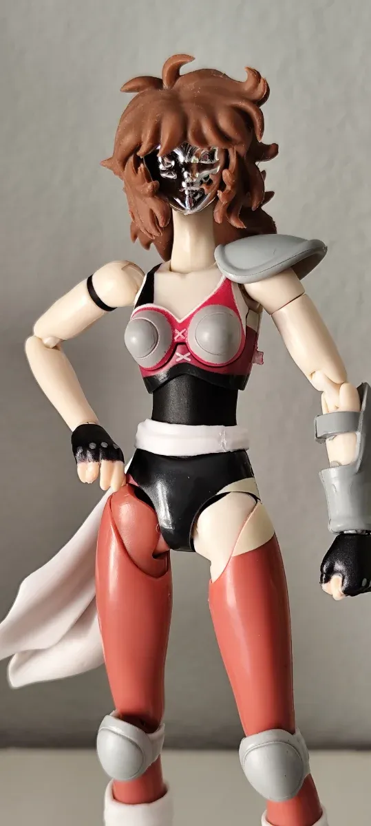 Myth Cloth Marín y Shaina Mst