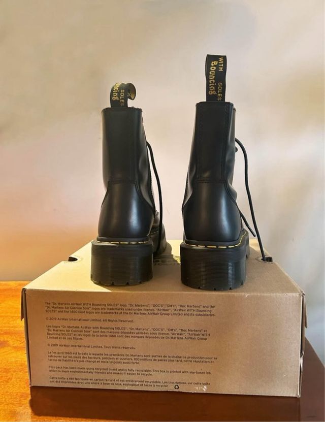 Dr Martens Anfibi Platform Jadon Neri