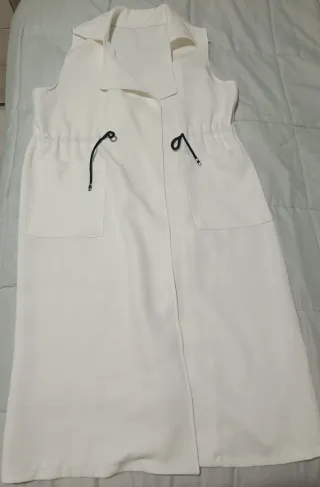 Chaqueta sin mangas blanca Talla M