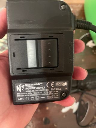 Alimentatore Nintendo 64 non funzionante