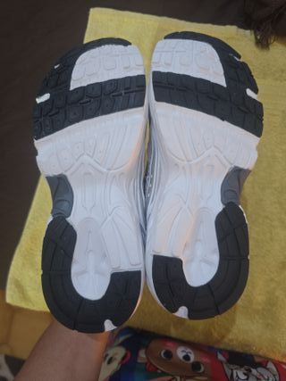 Zapatillas New Balance Running Talla 41