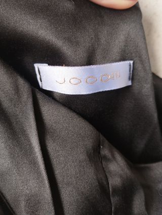 Vestido fiesta asimétrico negro