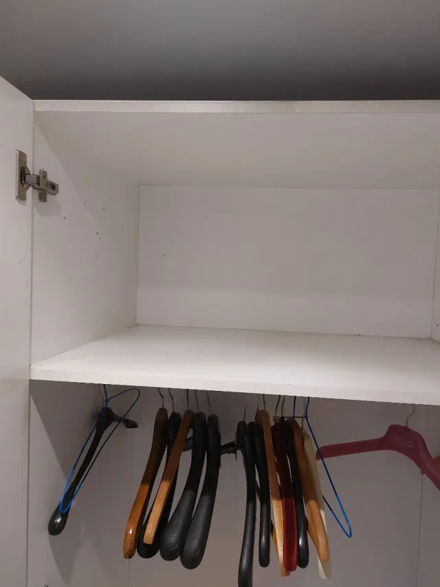 Armario ropero blanco de madera