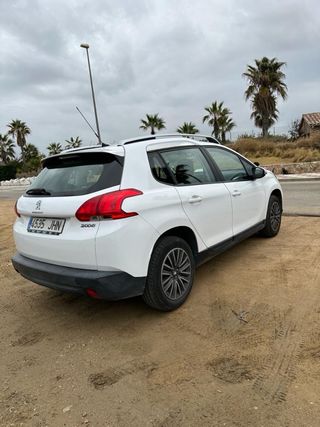 Peugeot 2008 2015