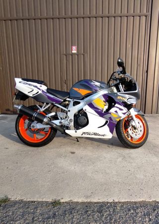 Honda CBR 900RR Fireblade