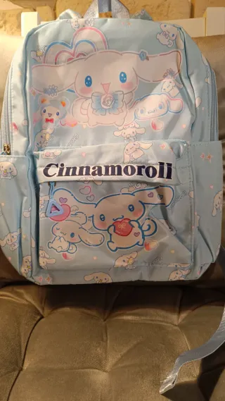 Zainetto Cinnamoroll Hello Kitty nuovo 
