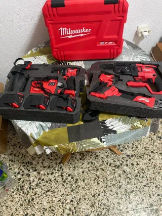 Kit Herramientas Milwaukee