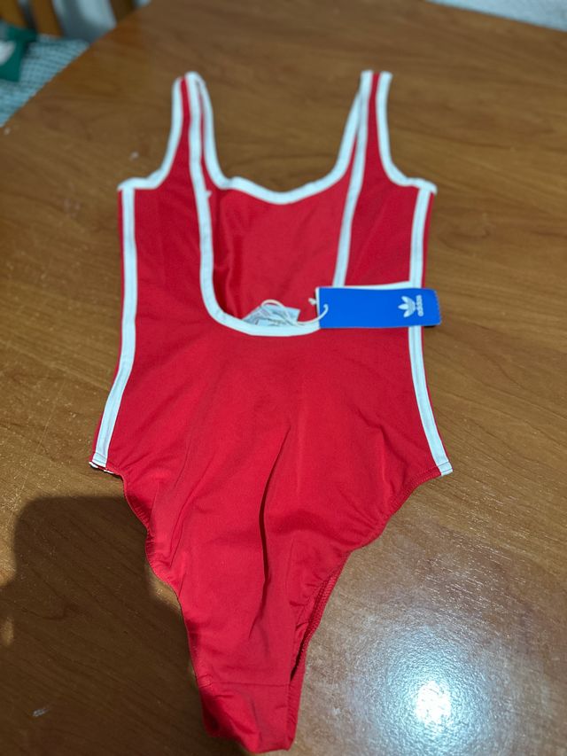 Body Adidas Rojo