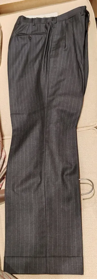 Traje Loro Piana Raya Diplomática
