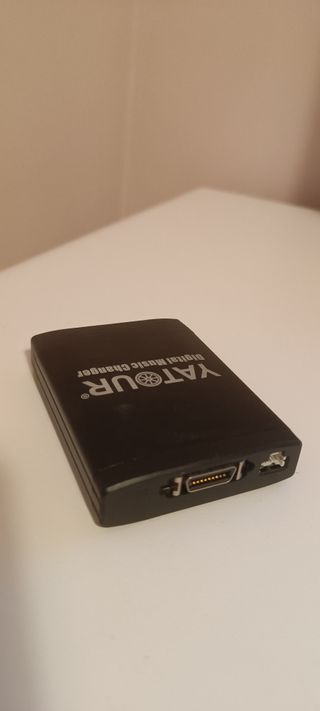 Yatour Adaptador USB MP3 Renault Megane II
