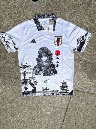 Camiseta edición especial Japón ( Itachi Uchiha )