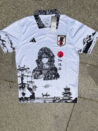Camiseta edición especial Japón ( Itachi Uchiha )