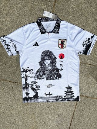 Camiseta edición especial Japón ( Itachi Uchiha )