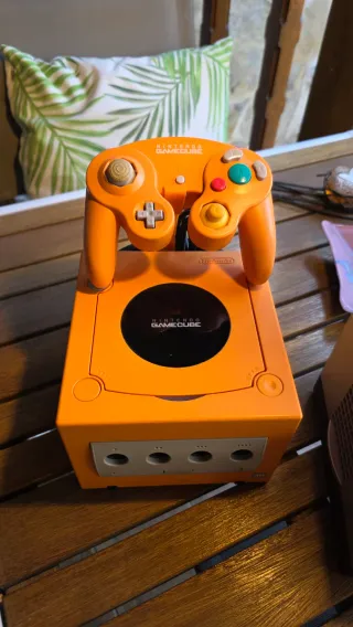 Soporte Expositor GameCube + Mando