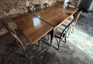 Mesa extensible de madera maciza con 6 sillas