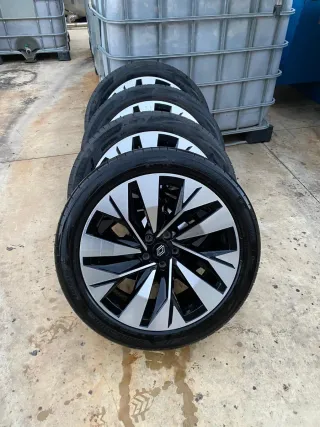 Llantas Renault 245/45/20 Neumaticos Bridgestone
