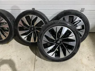 Llantas Renault 245/45/20 Neumaticos Bridgestone
