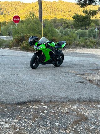 Kawasaki Ninja ZX10R