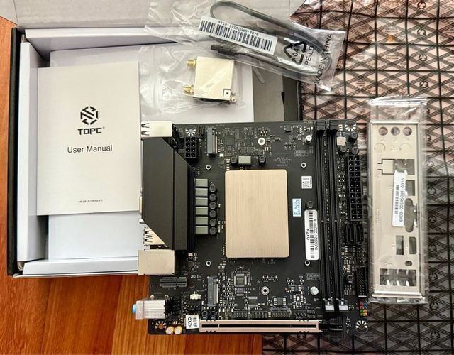 Core i9 12900hk ES + placa base b760i miniItx
