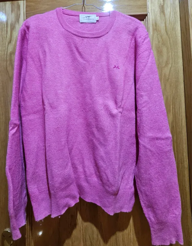 Lote 9 Jerseys: Tommy Hilfiger,Thomas Budberrys,G-