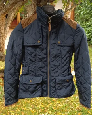 Chaqueta Zara acolchada azul talla S