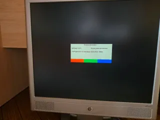 Pantalla HP VS17 Plata