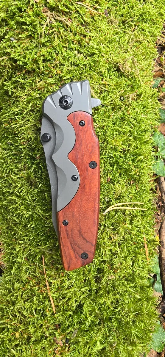 Navaja Browning Madera y Acero. 