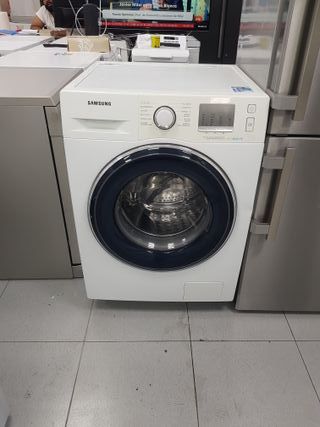 Combo Frigorífico Liebherr y Lavadora Samsung 