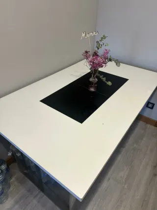 Mesa comedor extensible + 4 sillas