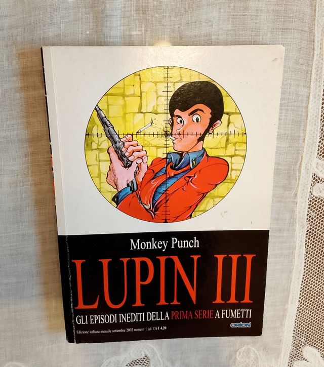 Misto di riviste e fumetti