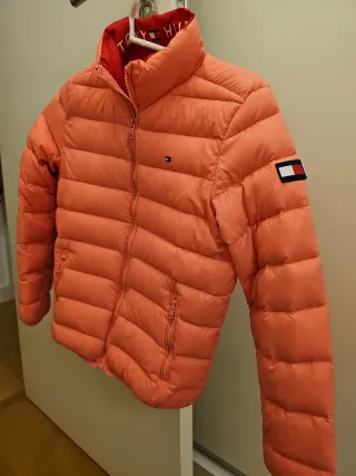 Abrigo de pluma Tommy Hilfiger talla 10