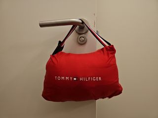 Abrigo de pluma Tommy Hilfiger talla 10