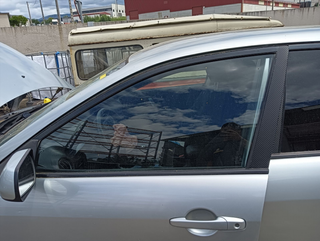 LUNA DELANTERA IZQUIERDA MAZDA 6 BERLINA (GG) 2.0