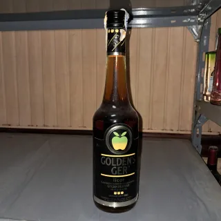 Licor Golden's Ger Manzana