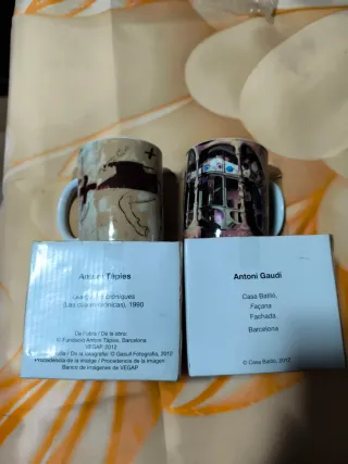 Tazas Antoni Tàpies y Antoni Gaudí