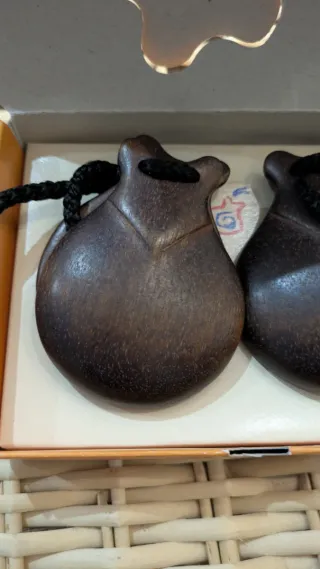 Castañuelas de madera