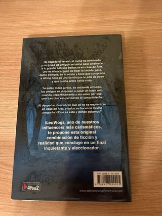 libro de iLeoVlogs en perfectas condiciones