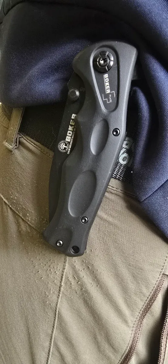 Cuchillo Táctico Böker Negro
