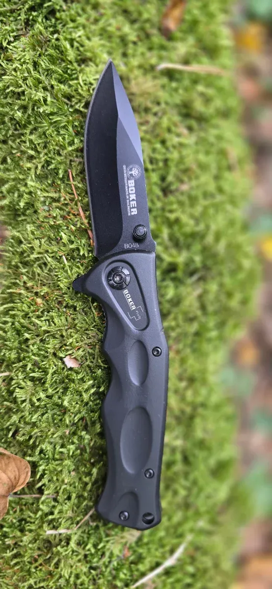 Cuchillo Táctico Böker Negro