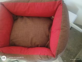 Cucetta per cani marrone e rossa