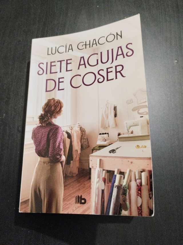 Siete agujas de coser 1