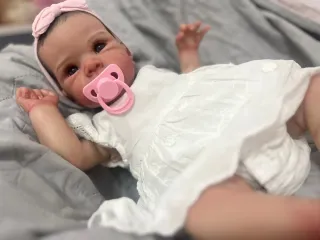 Bebé Reborn realista