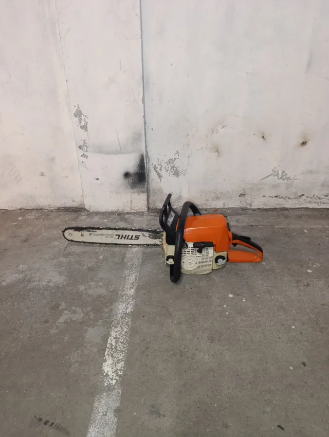 Motosierra Stihl MS 250C