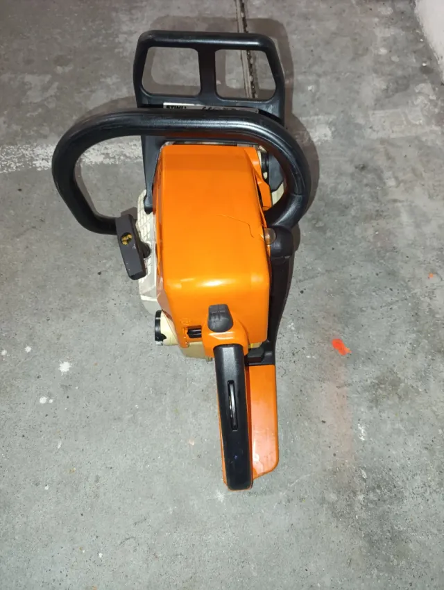 Motosierra Stihl MS 250C