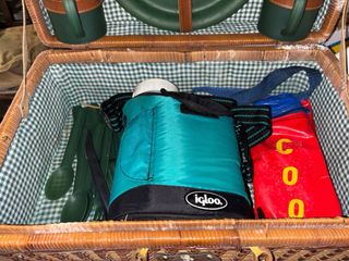 Valigia da picnic vimini retro