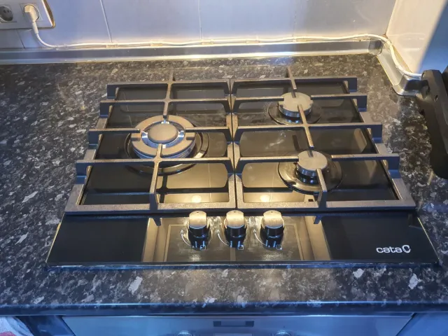 Placa vitroceramica a gas butano cata 3 fuegos