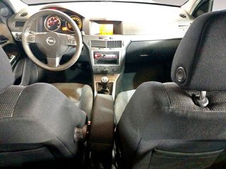 Opel Astra Enjoy