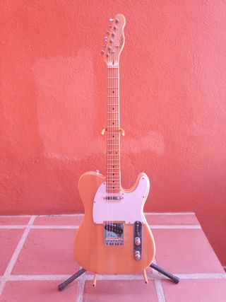 Guitarra Telecaster mejorada acabado natural