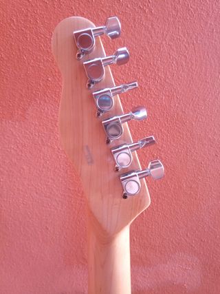 Guitarra Telecaster mejorada acabado natural