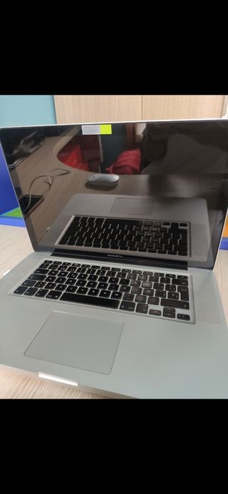 MacBook Pro 15 Plata